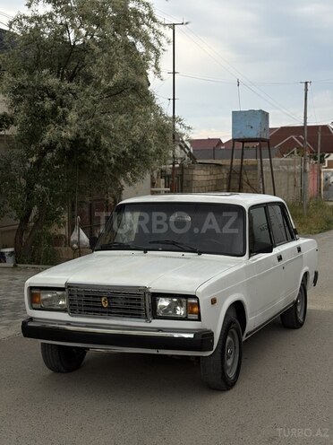LADA (VAZ) 2107-5