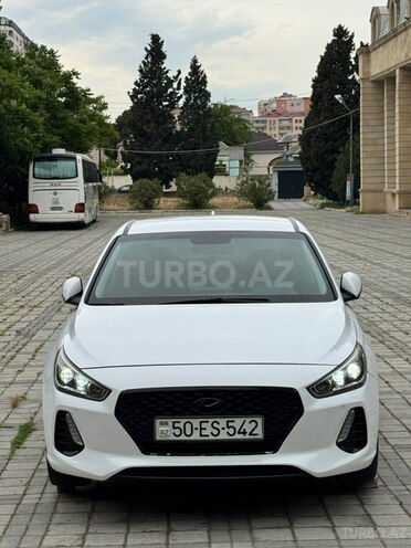Hyundai i30-2