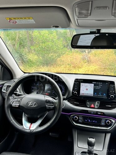 Hyundai i30-16