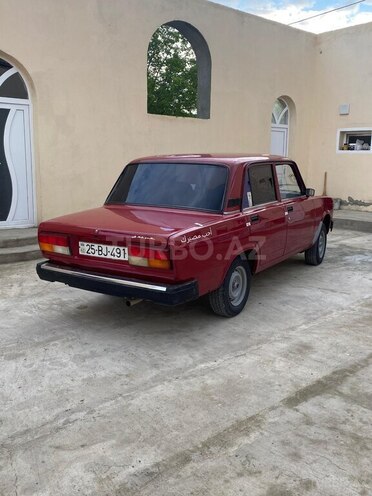 LADA (VAZ) 2107-2