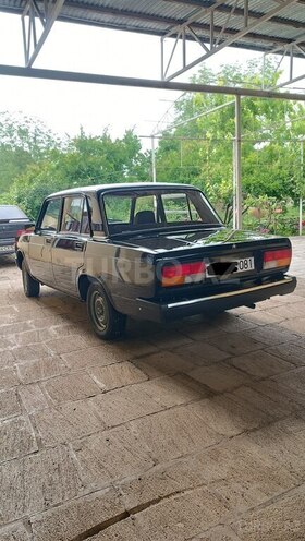 LADA (VAZ) 2107-5