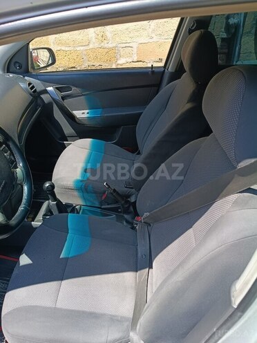 Chevrolet Aveo-6