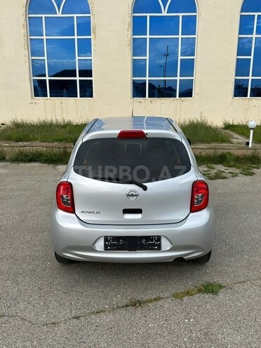 Nissan March-2