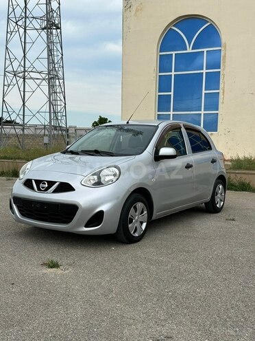 Nissan March-4