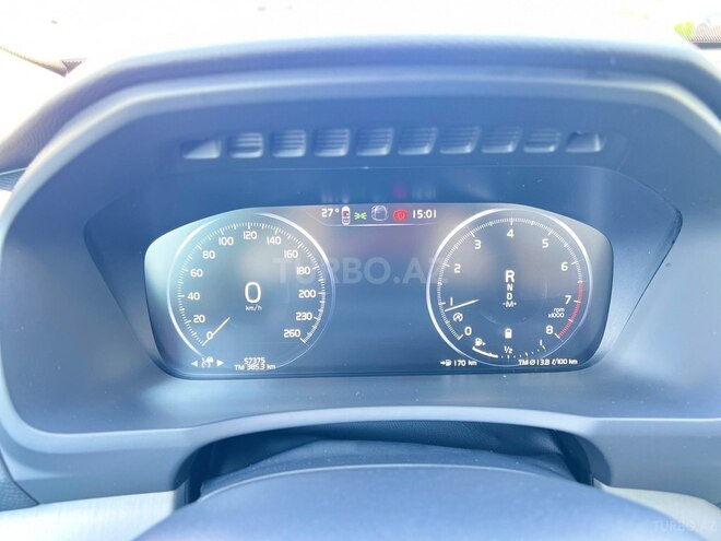 Volvo XC90-5