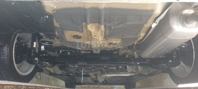 Hyundai Elantra-12
