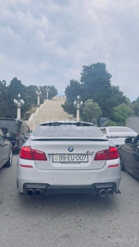 BMW 528 2013, 260,000 km - 2.0 l - Bakı