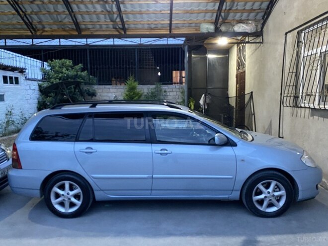Toyota Corolla-4