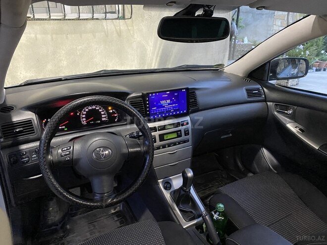 Toyota Corolla-8