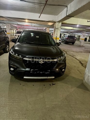 Suzuki S-Cross-1