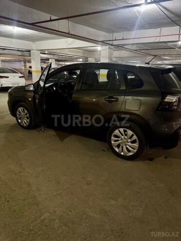 Suzuki S-Cross-6