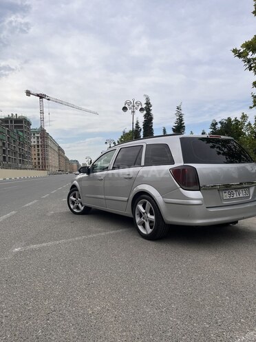 Opel Astra-13
