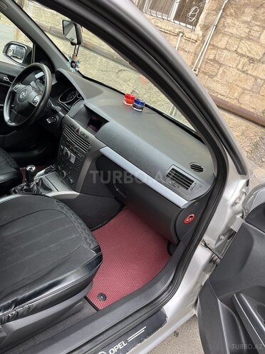 Opel Astra-17