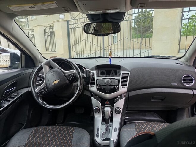 Chevrolet Cruze-7