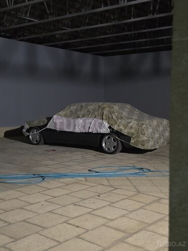 Mercedes 190-11