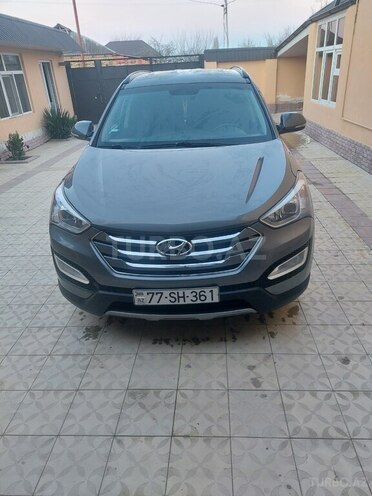 Hyundai Santa Fe-1
