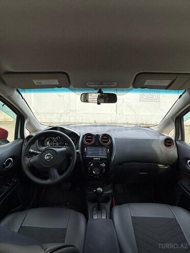 Nissan Note-7
