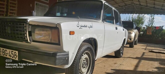 LADA (VAZ) 2107-5