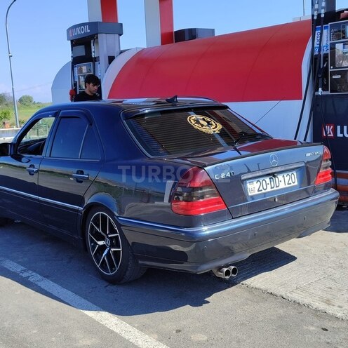 Mercedes C 240-3