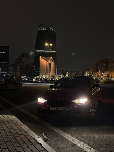 BMW 320-2