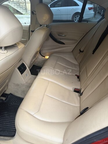 BMW 320-7
