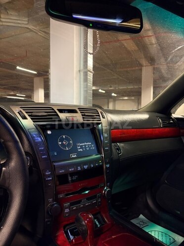 Lexus LS 460-13