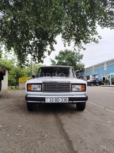 LADA (VAZ) 2107-4