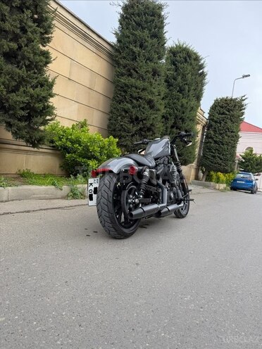 Harley-Davidson XL883N Sportster Iron 883-7
