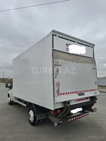 Ford Transit-4