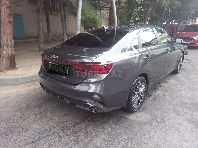 Kia Cerato-4
