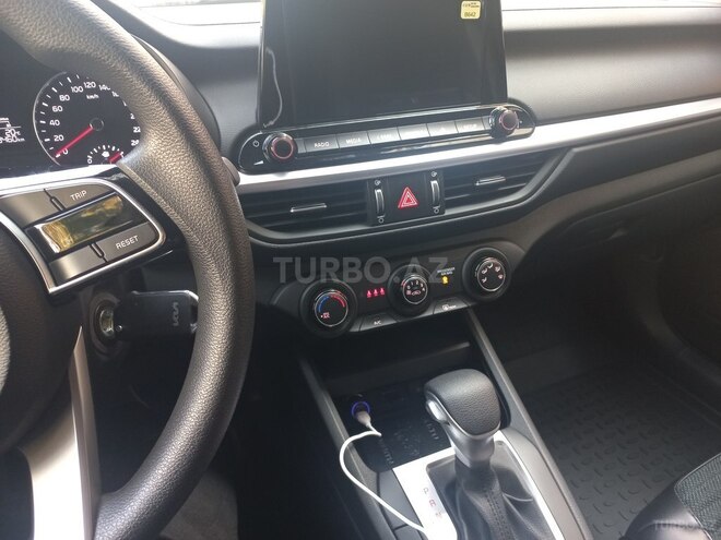 Kia Cerato-6