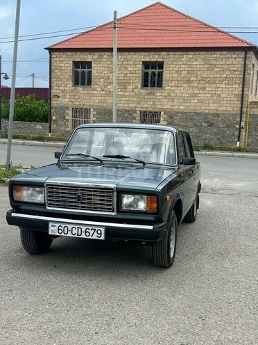 LADA (VAZ) 2107-1