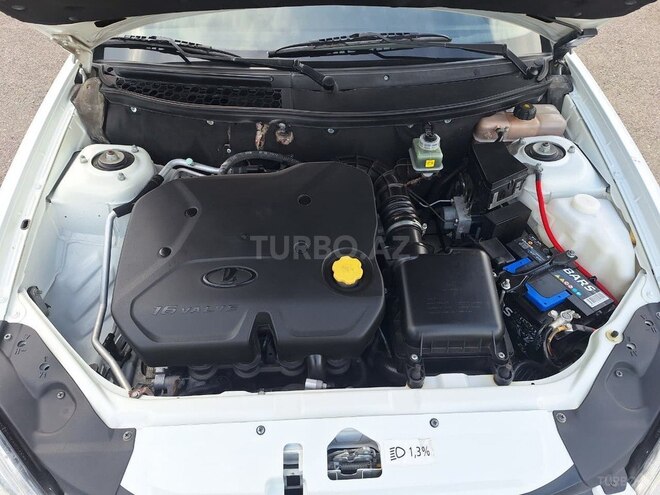 LADA (VAZ) Priora-17