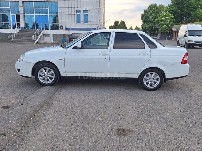 LADA (VAZ) Priora-16