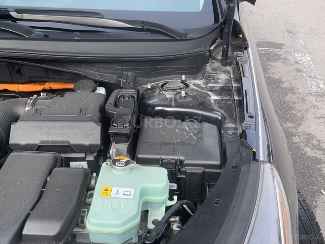 Hyundai Sonata-14