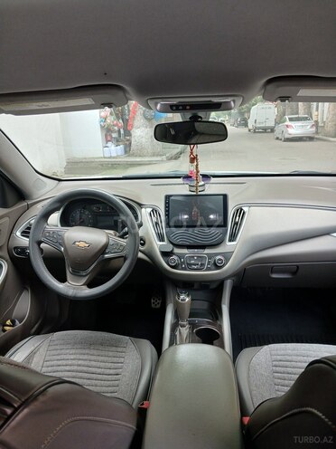 Chevrolet Malibu-3