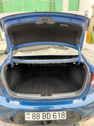 Hyundai Elantra-8