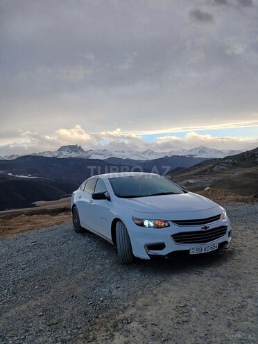 Chevrolet Malibu-9