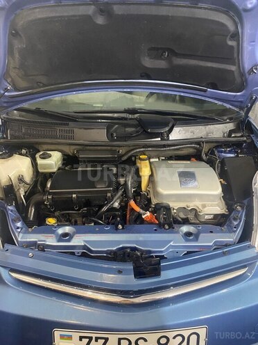 Toyota Prius-10