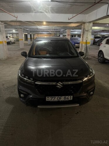 Suzuki S-Cross-9
