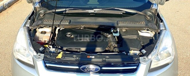 Ford Escape-12