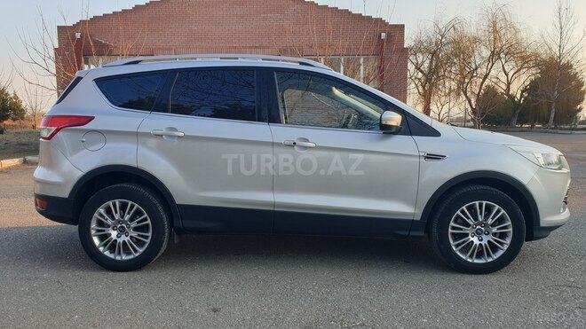 Ford Escape-3