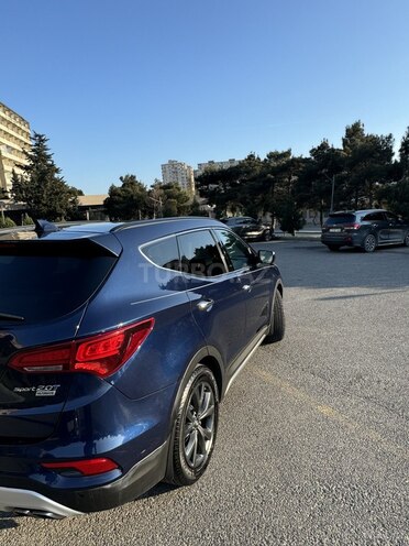 Hyundai Santa Fe-5