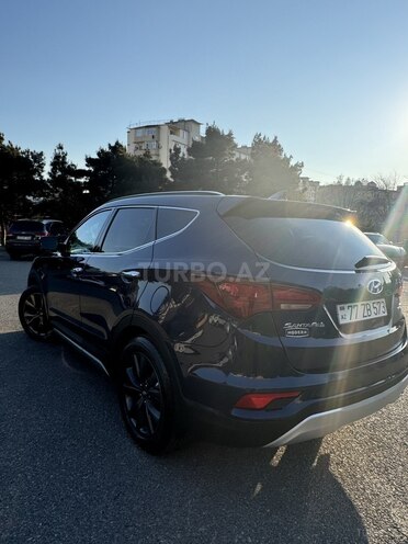 Hyundai Santa Fe-6