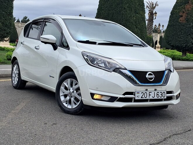 Nissan Note-1