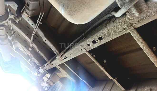 Ford Transit-13