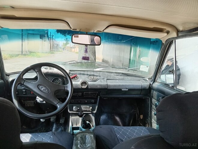 LADA (VAZ) 2106-7