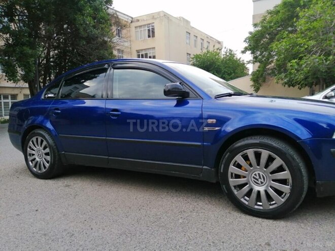 Volkswagen Passat-3