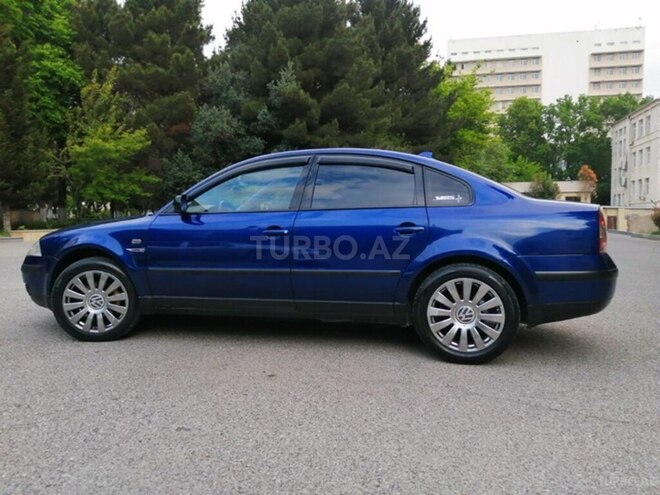 Volkswagen Passat-5