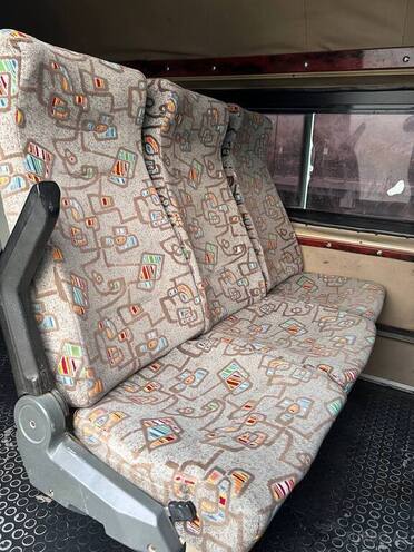 Ford Transit-14